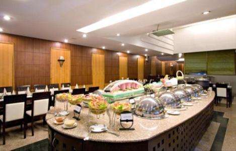 Clarks Inn, Pacific Mall Ghaziabad Eksteriør bilde