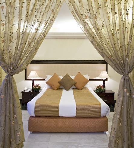 Clarks Inn, Pacific Mall Ghaziabad Eksteriør bilde